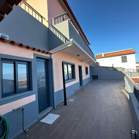 Casa Rodrigues Dom wakacyjny *