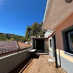 別荘 Casa Rodrigues